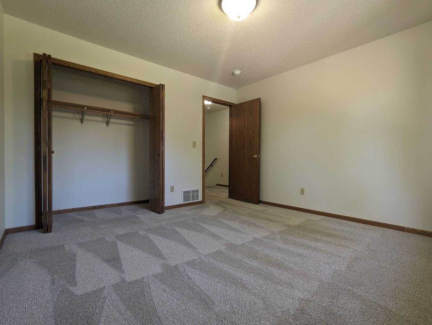 Fargo Apartment: 3027 23rd Avenue Southwest