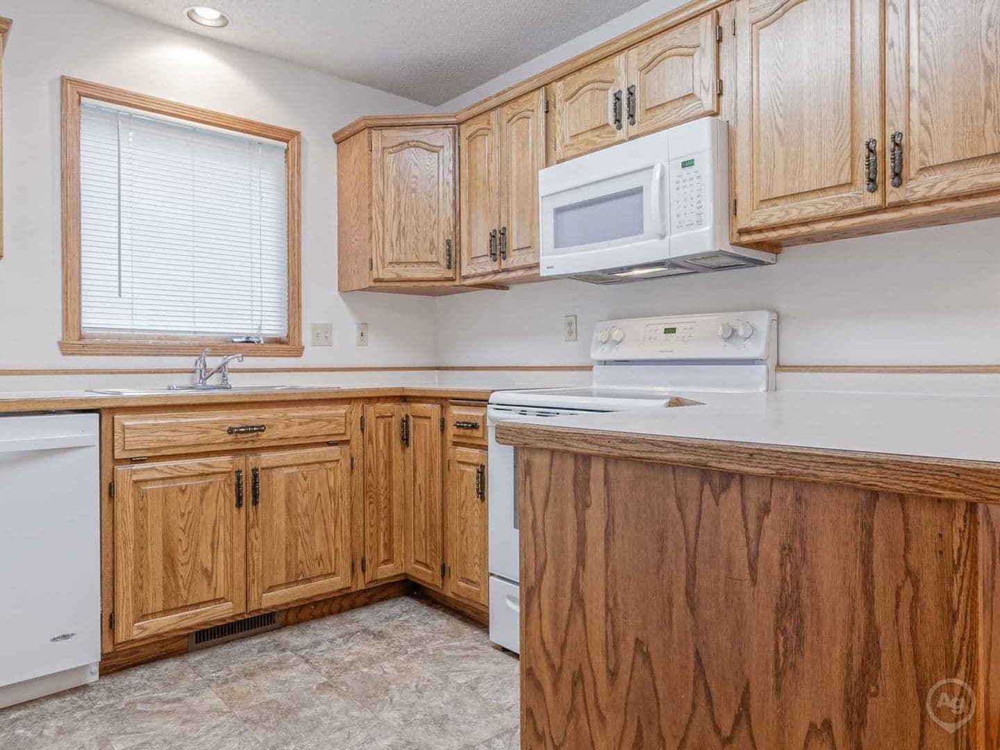 Fargo Apartment: 1722 35th Street Southwest