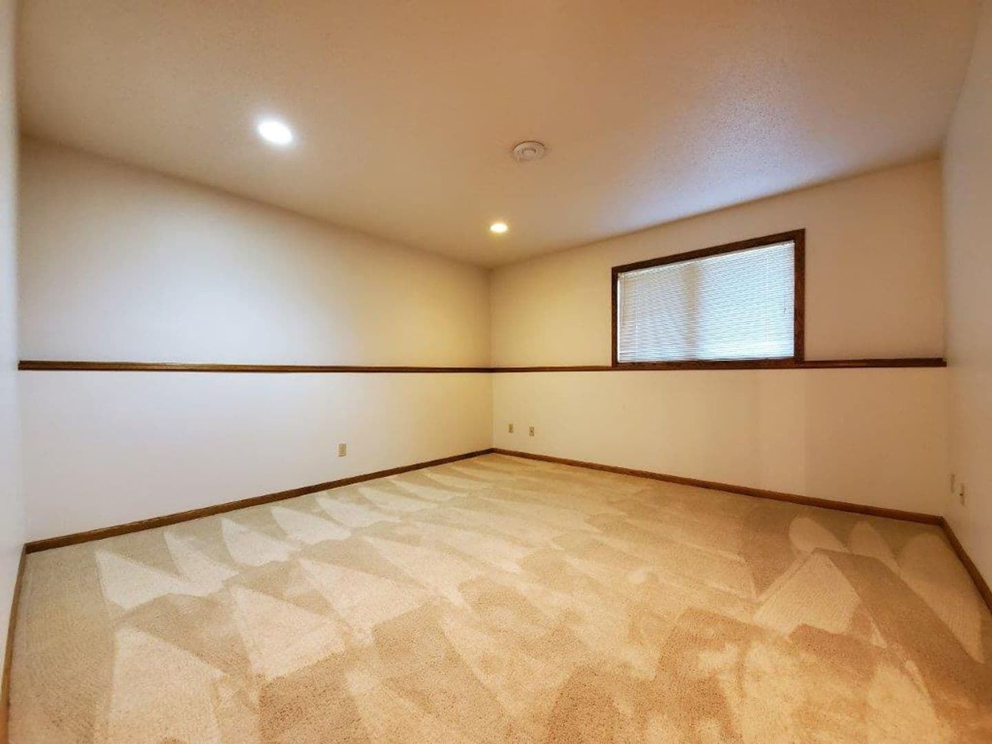 Fargo Apartment: 3007 23rd Avenue Southwest