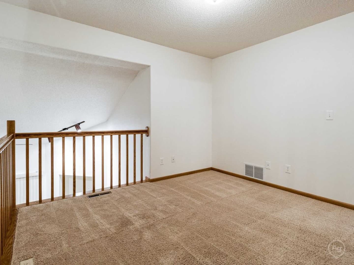 West Fargo Apartment: 1917 Sheyenne Street