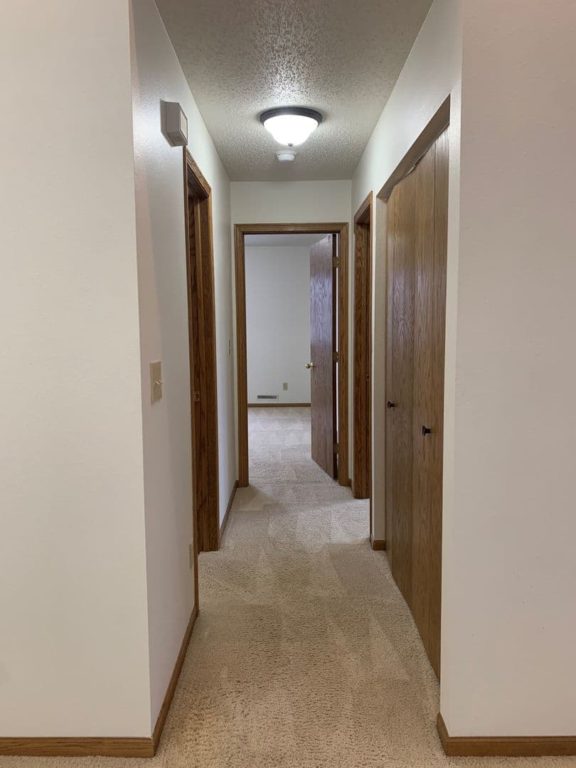 Fargo Apartment: 2924 15th Street South