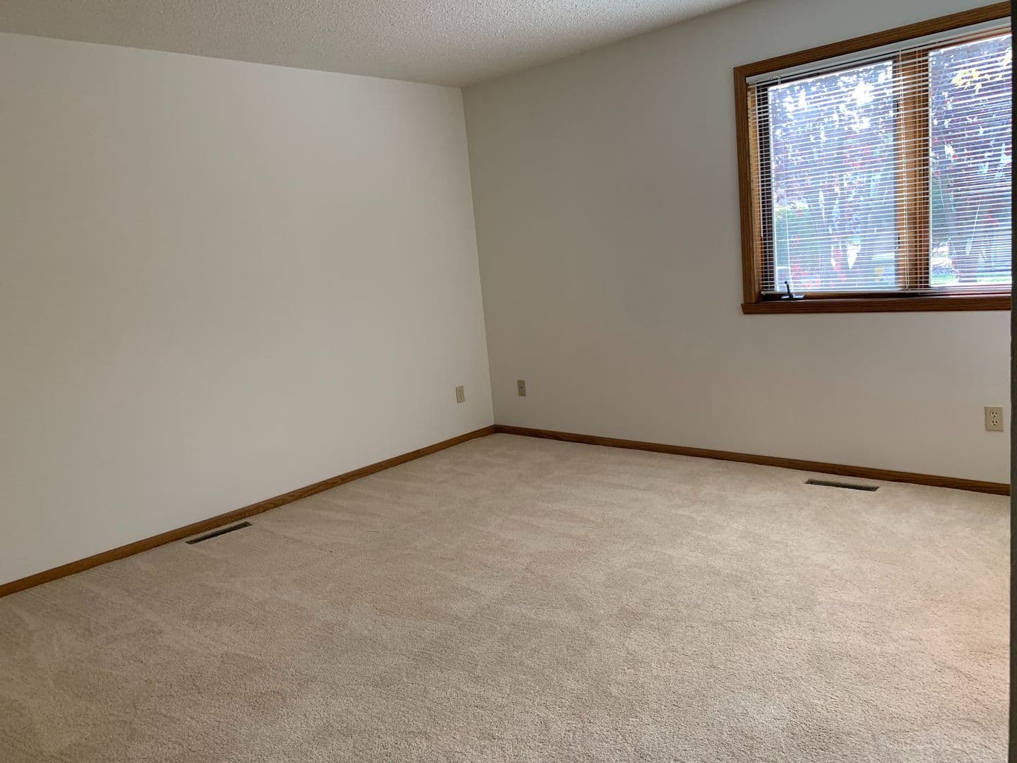 Fargo Apartment: 2802 15th Street South