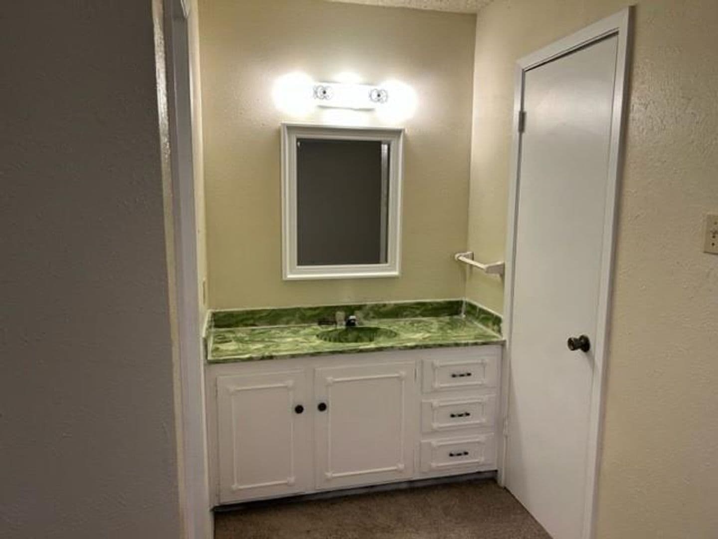 Denton House: 1226 Crescent Street
