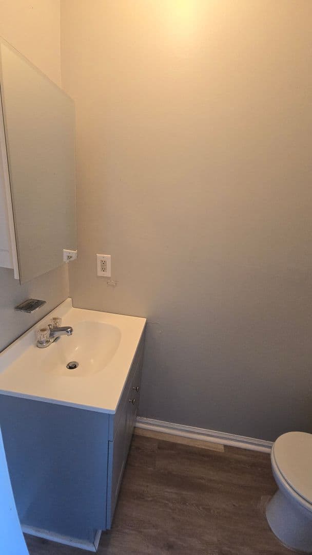 West Columbia Townhome: 1639 North Ave