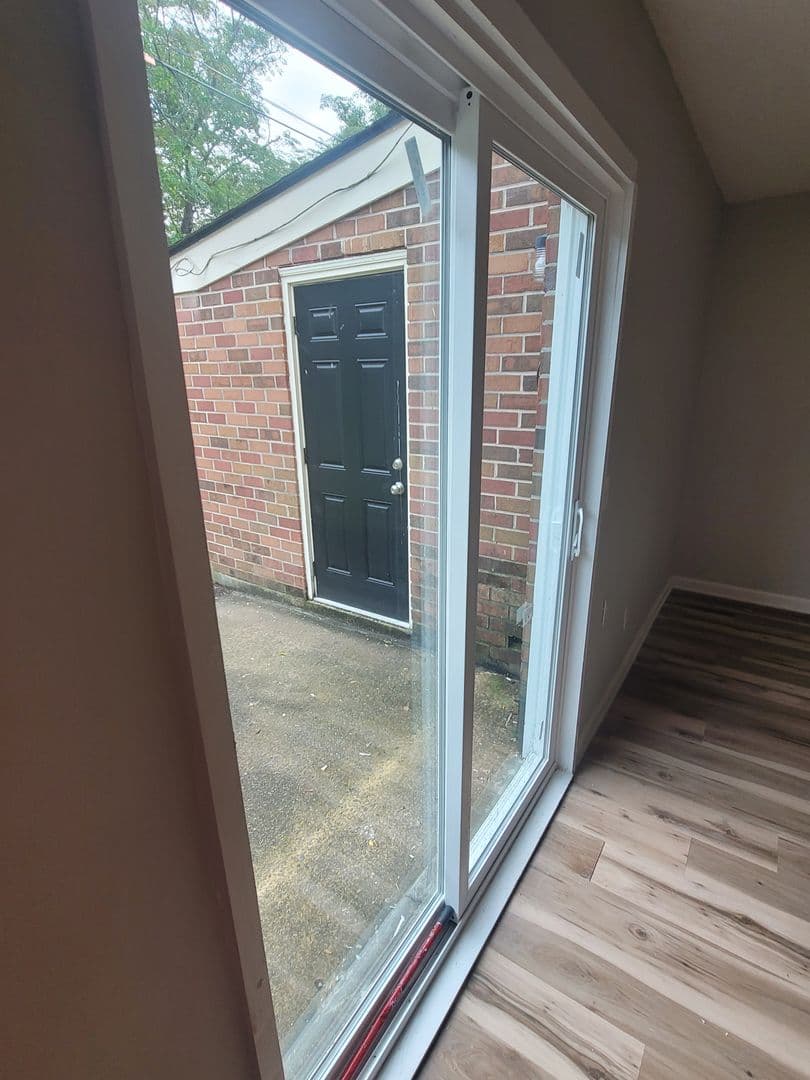 Columbia Apartment: 1432 Aralia Dr. A-C