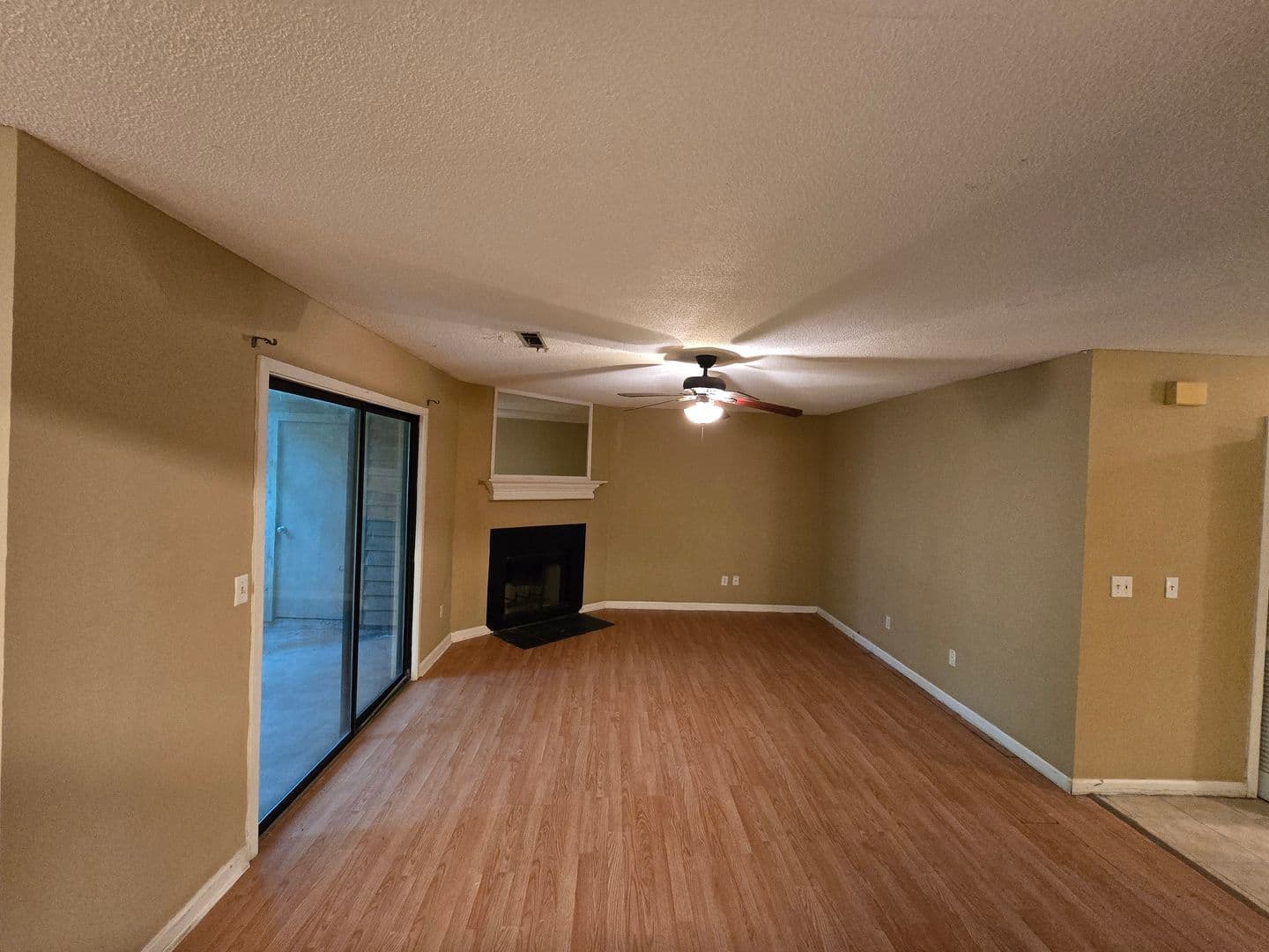 Columbia House: 1001 Creekside Way