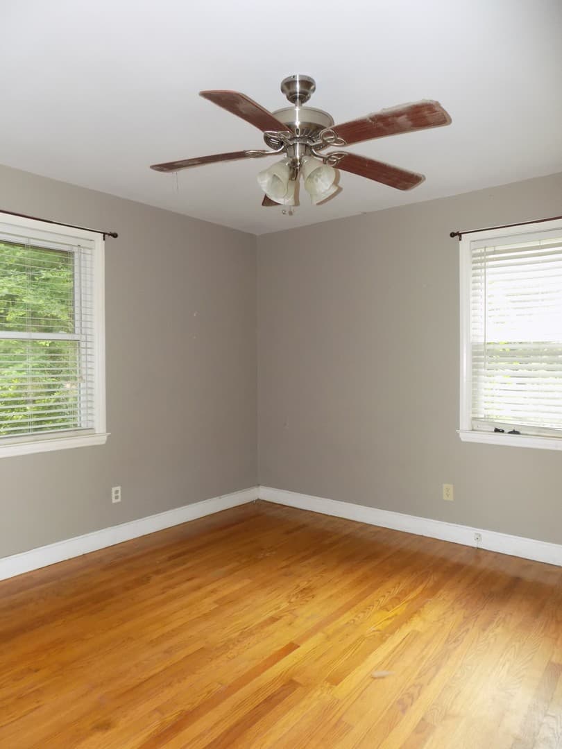 Columbia House: 2707 Holt Drive