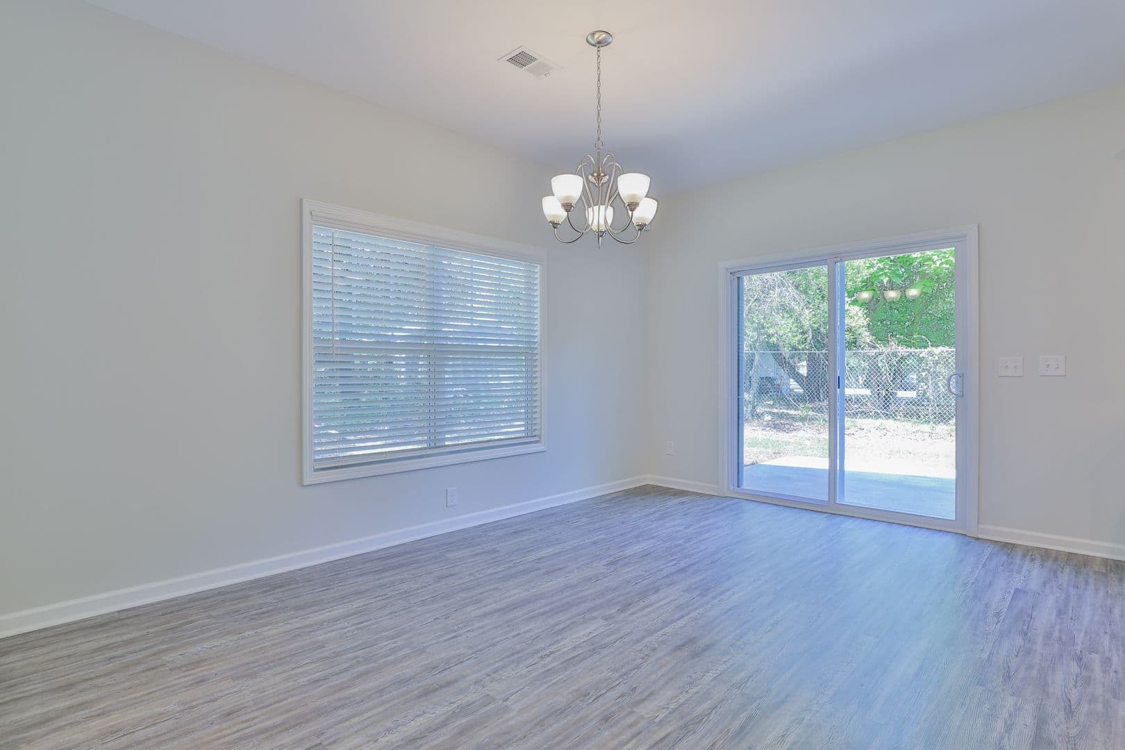 West Columbia House: 764 Shull St