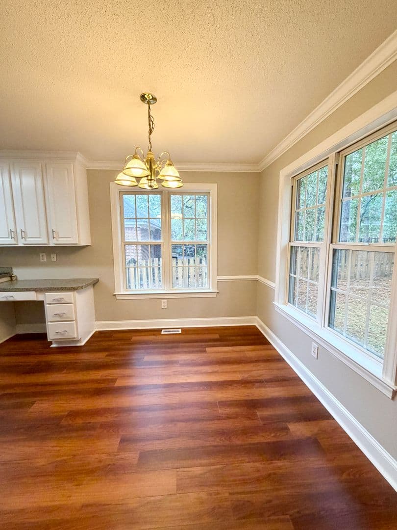 Columbia House: 13 Box Turtle Ct