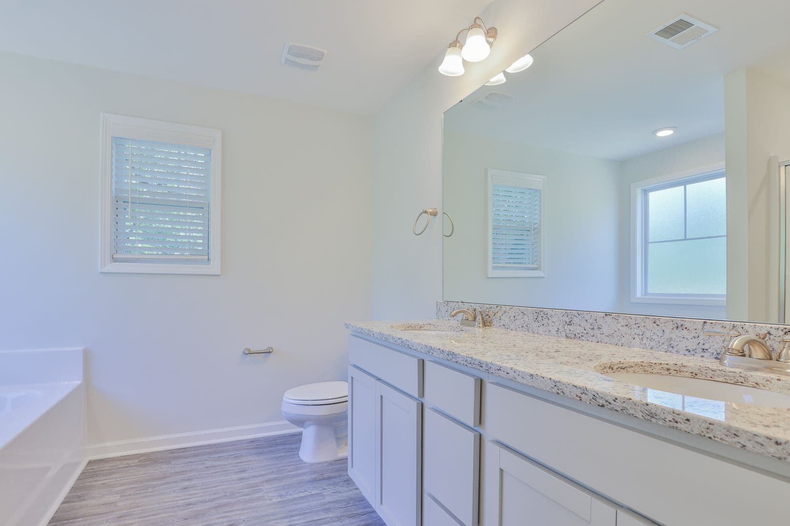 West Columbia House: 764 Shull St