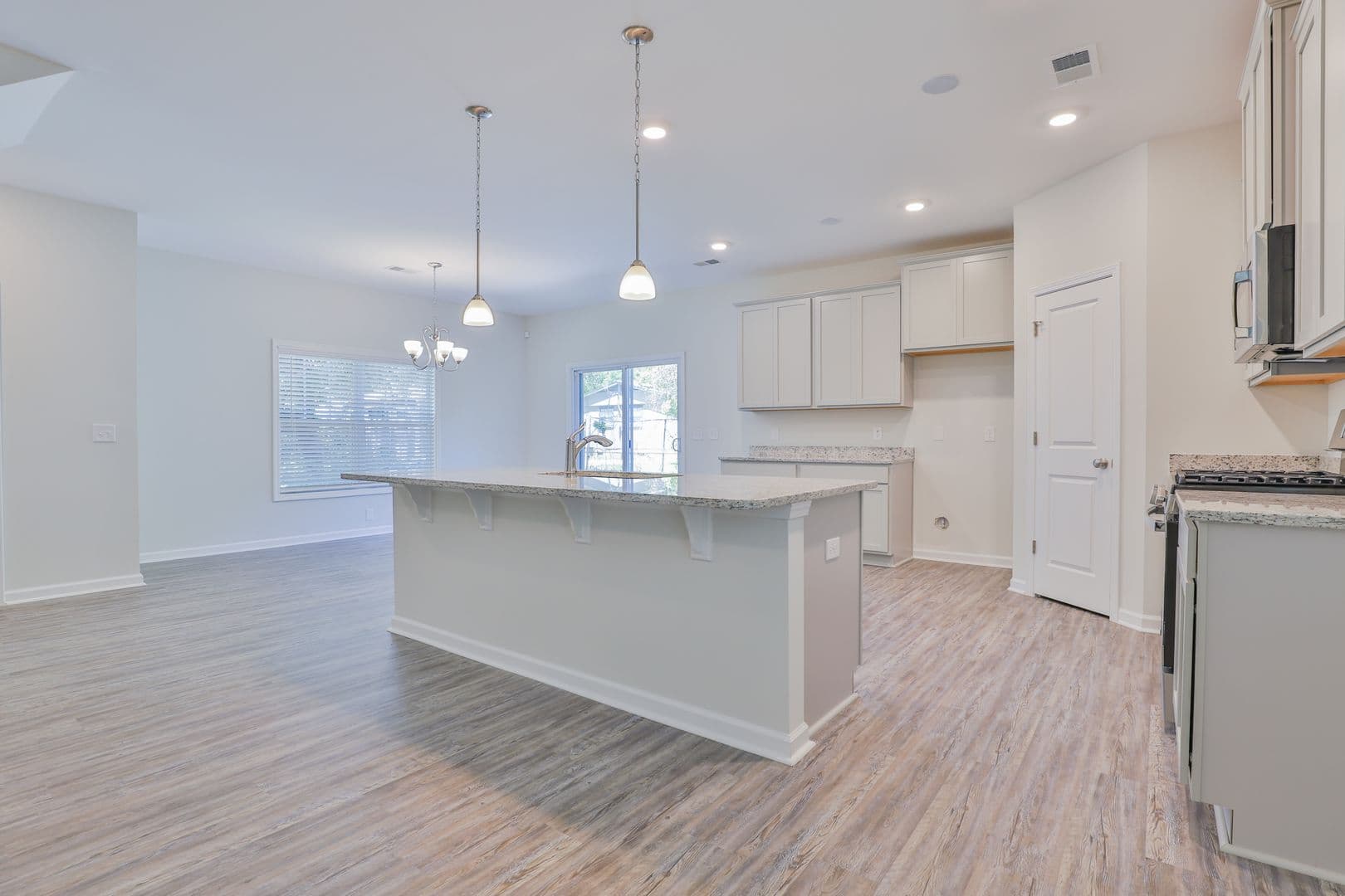 West Columbia House: 764 Shull St
