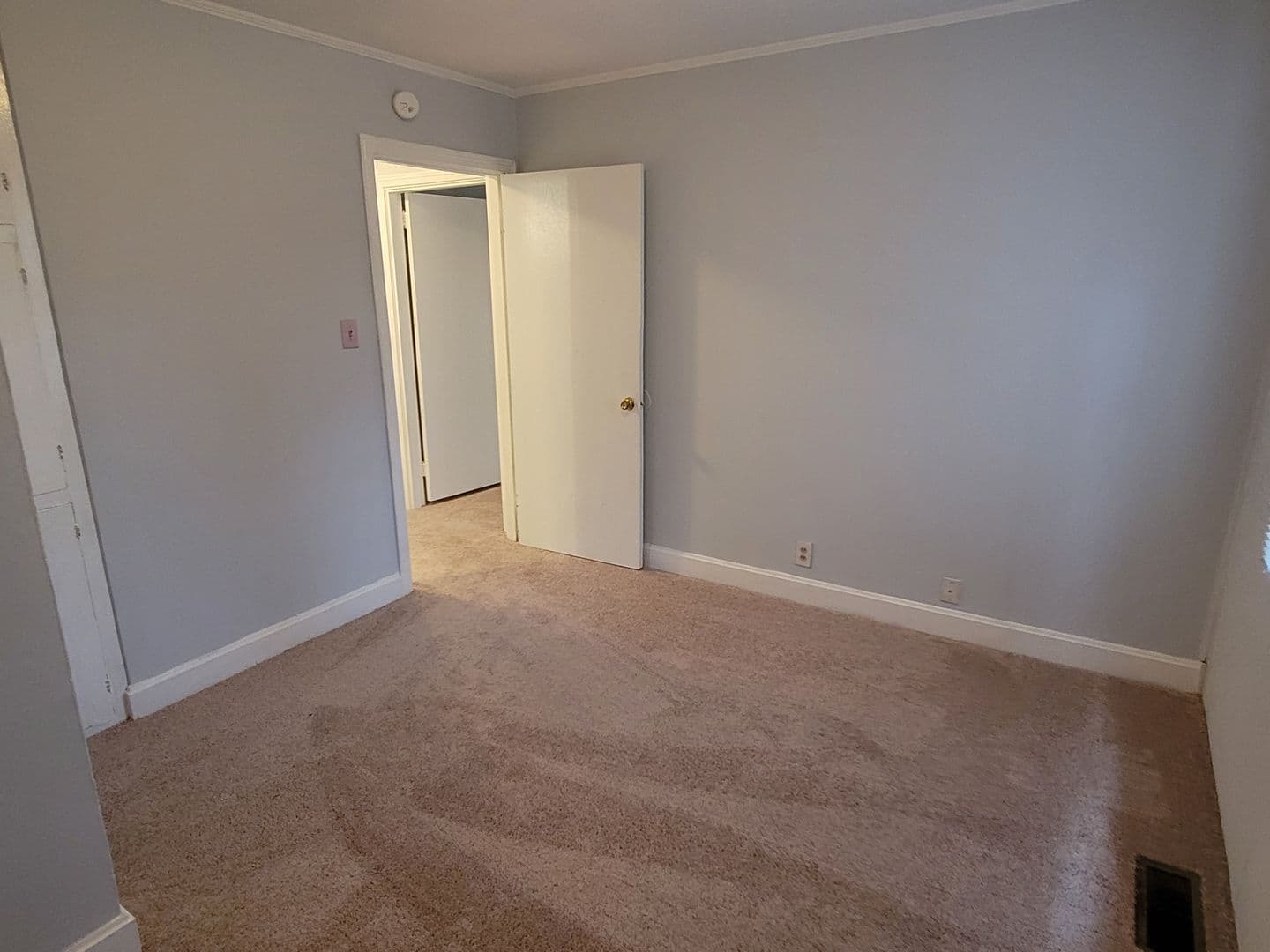 Columbia Apartment: 3232 Brookwood Court