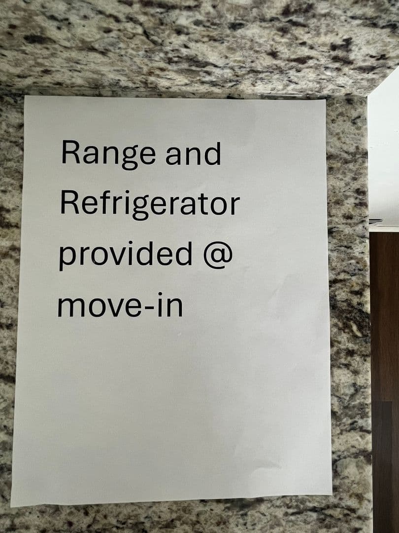 Lexington Apartment: Rogers Ct