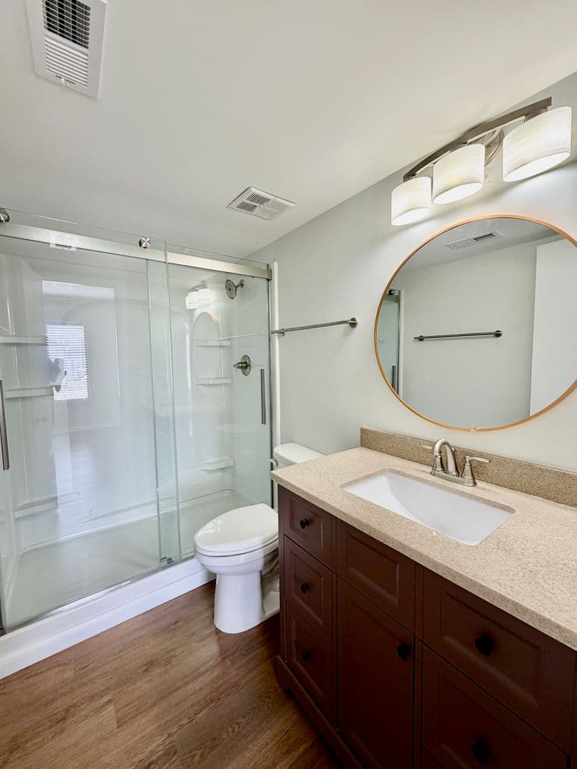 Columbia Condo: 1600 Park Circle #517
