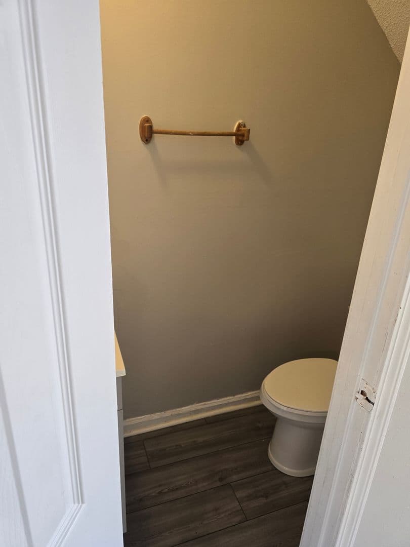 West Columbia Townhome: 1637 North Ave