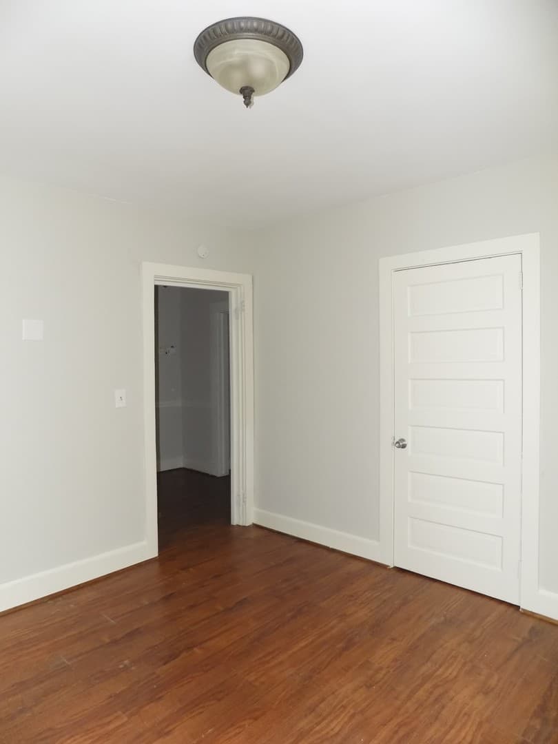 Columbia House: 3850 Capers Avenue
