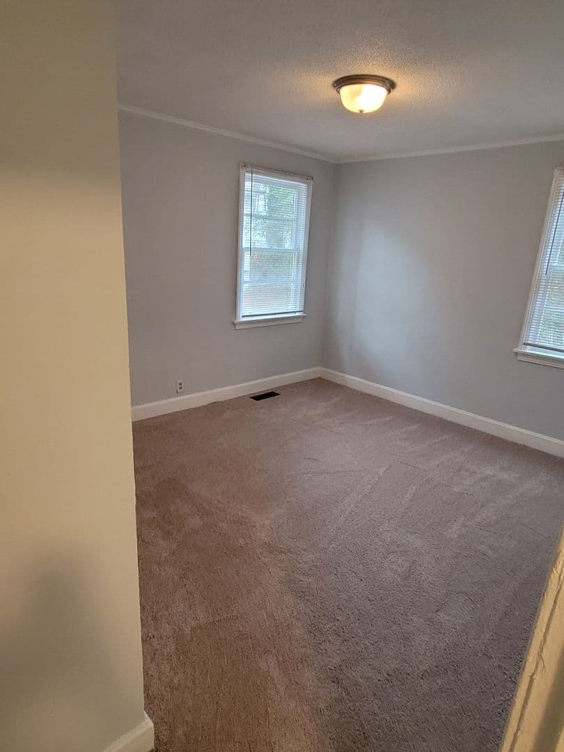 Columbia Apartment: 3232 Brookwood Court