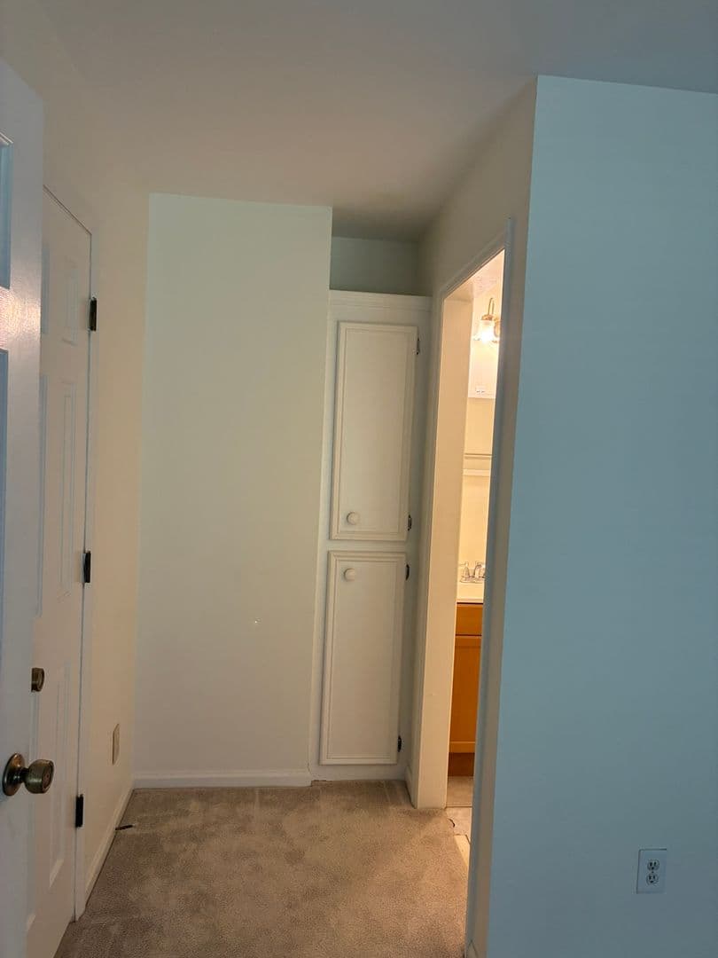 Lexington Condo: 40 Boardwalk Lane