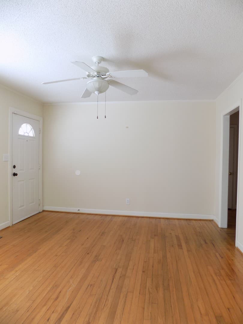 Columbia House: 411 Northwood Street