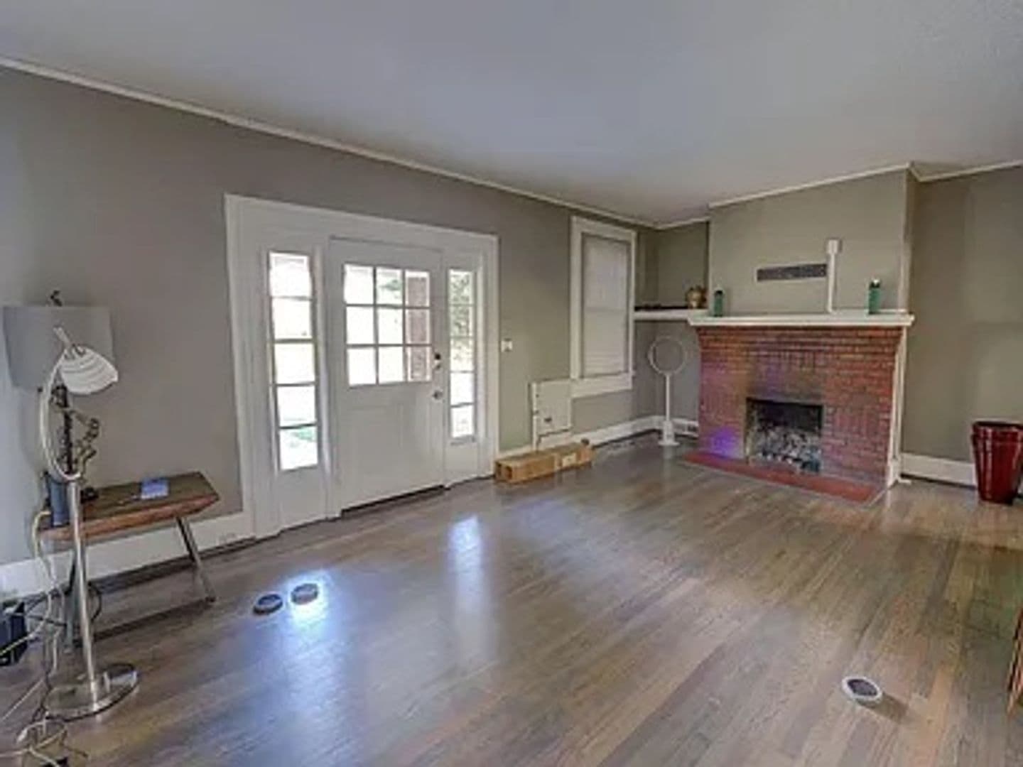 Columbia Apartment: 145-147 S Pickens St