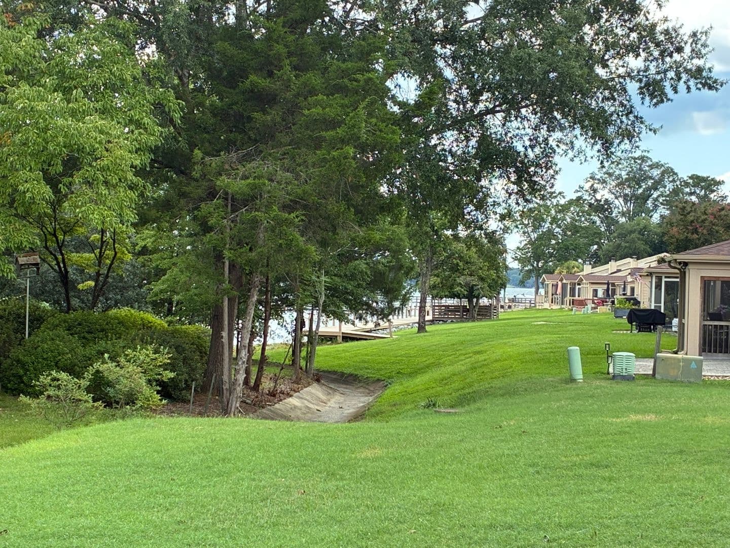 Lexington Condo: 40 Boardwalk Lane