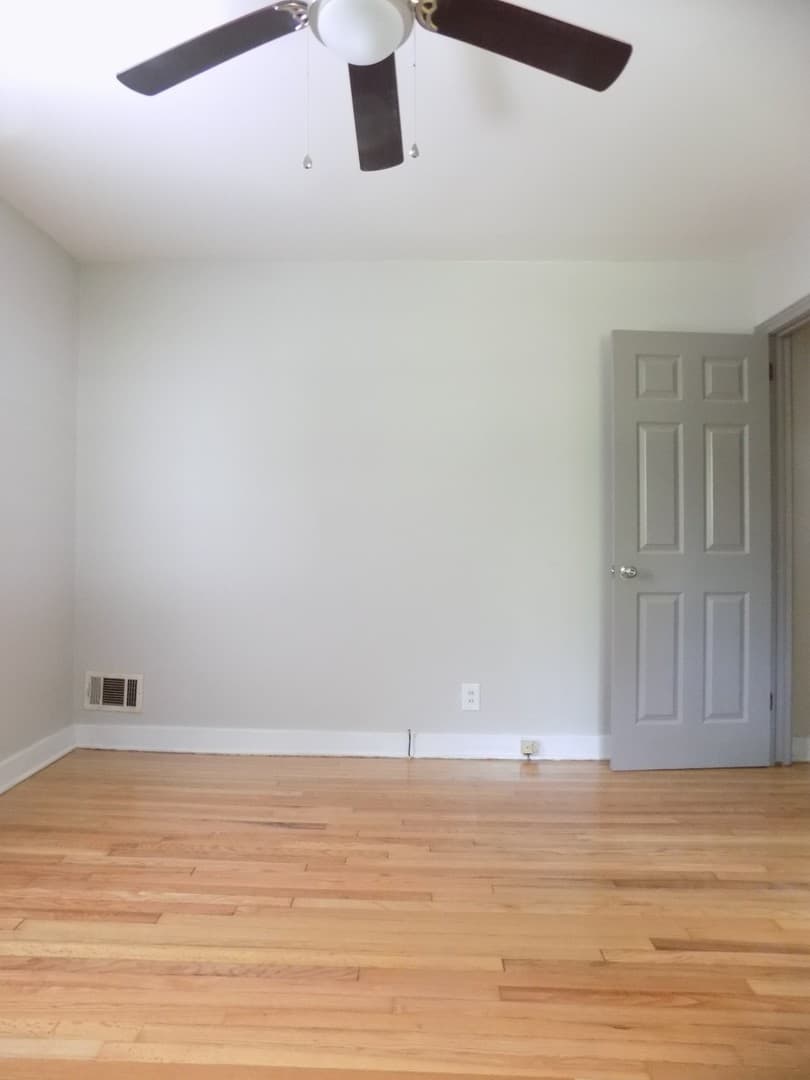 Columbia House: 2707 Holt Drive