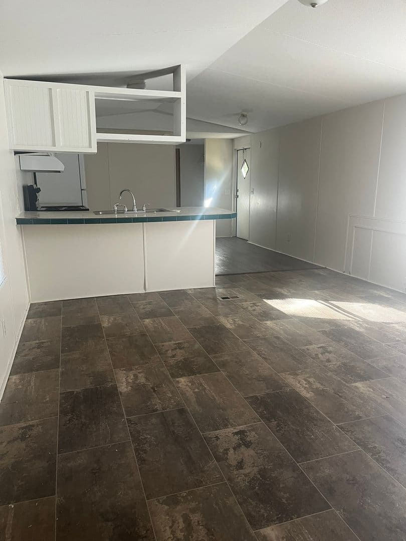 Batesburg-Leesville Apartment: 735 Madera Road