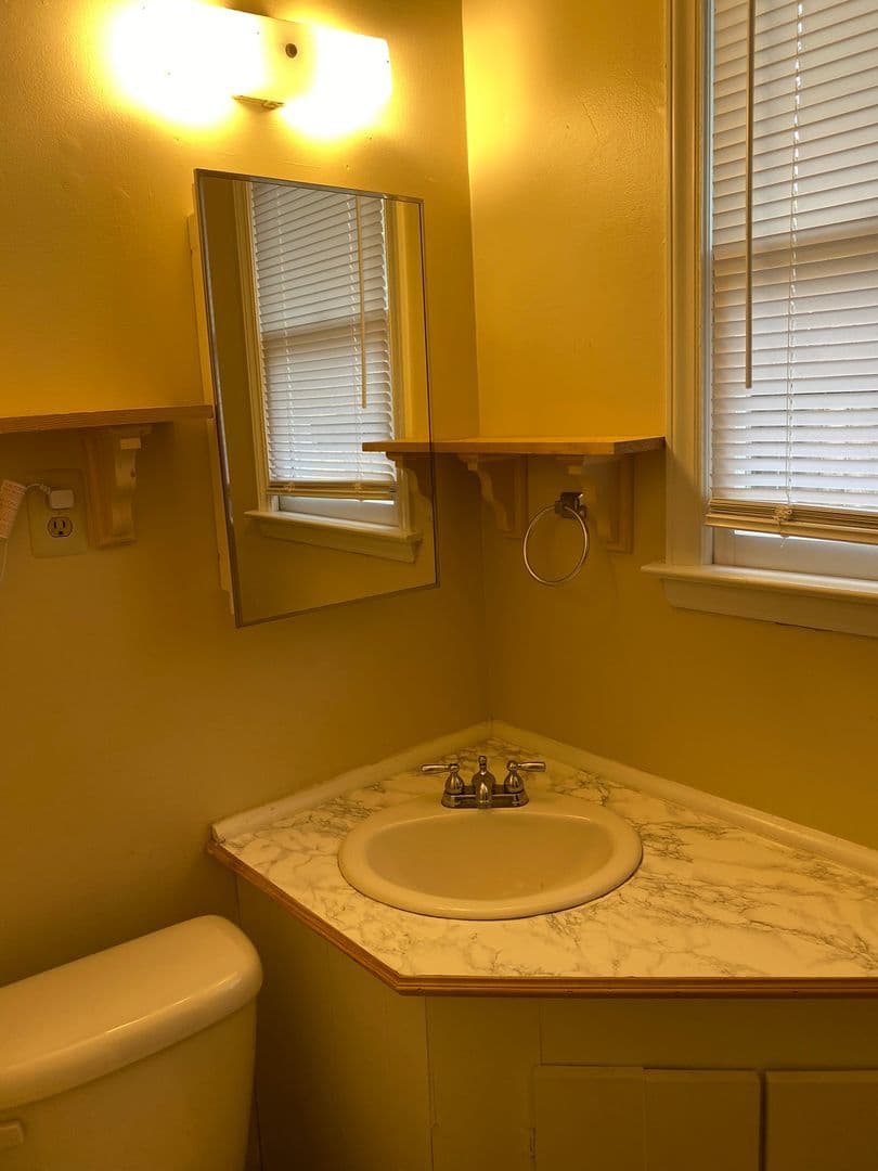 Columbia House: 3708 Harvard Ave