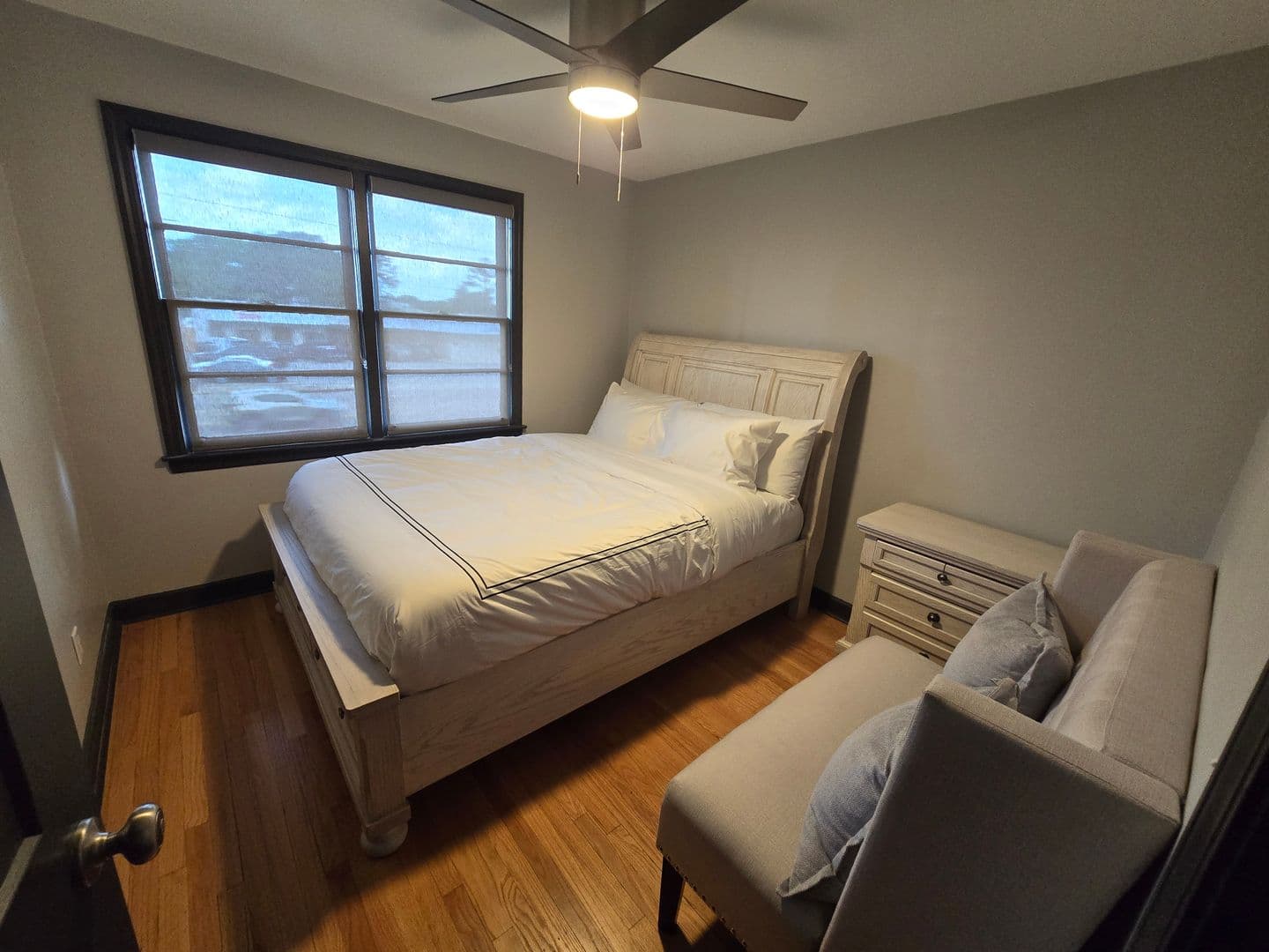 Columbia House: 2534 Forest Dr