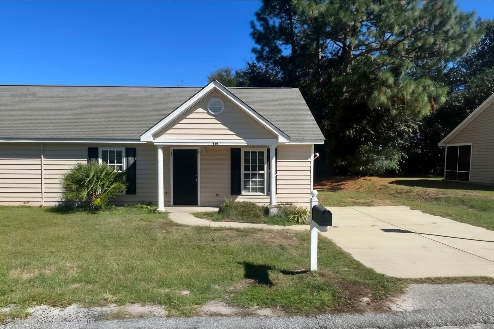 Lexington Townhome: 107 Poet Place