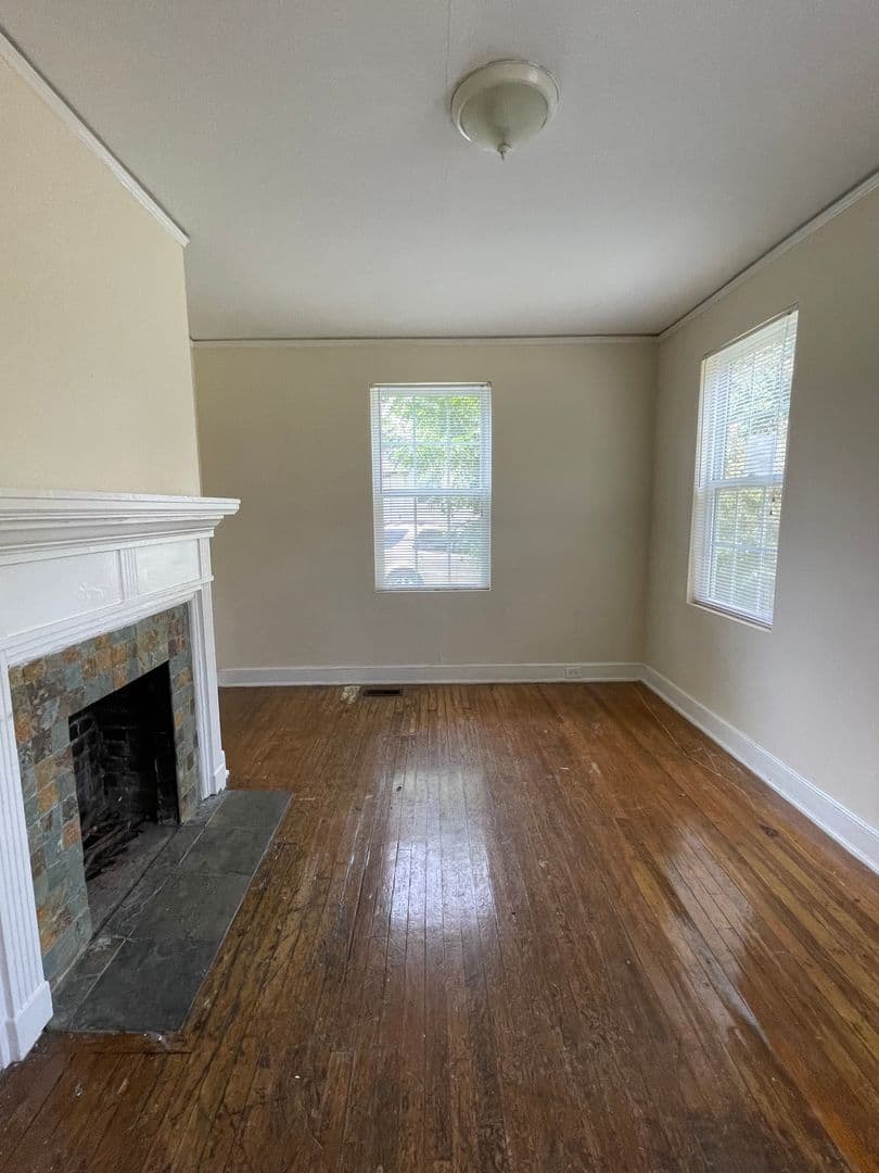 Columbia House: 420 Virginia Street