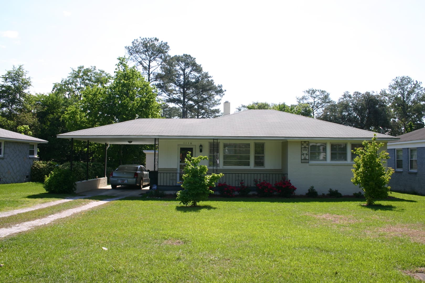Columbia House: 1116 Deerwood Street