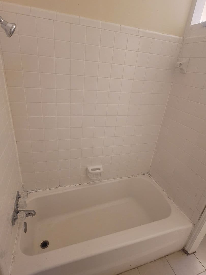 Columbia House: 3708 Harvard Ave
