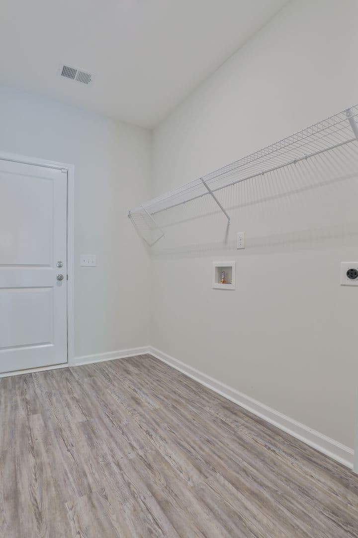 West Columbia House: 764 Shull St