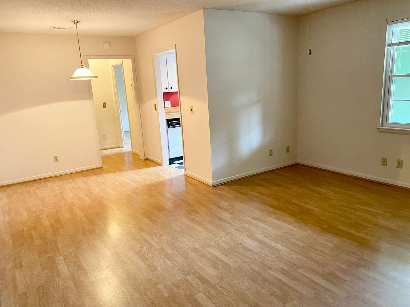 Columbia Condo: 544 Wimbledon Ct