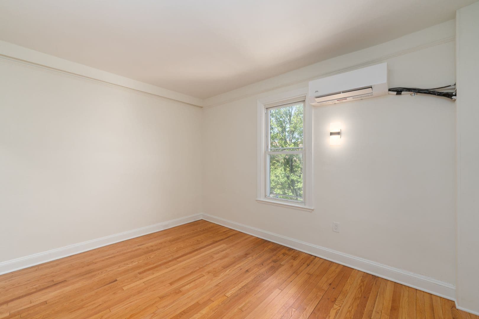 Baltimore Apartment: 3401 Guilford Terrace