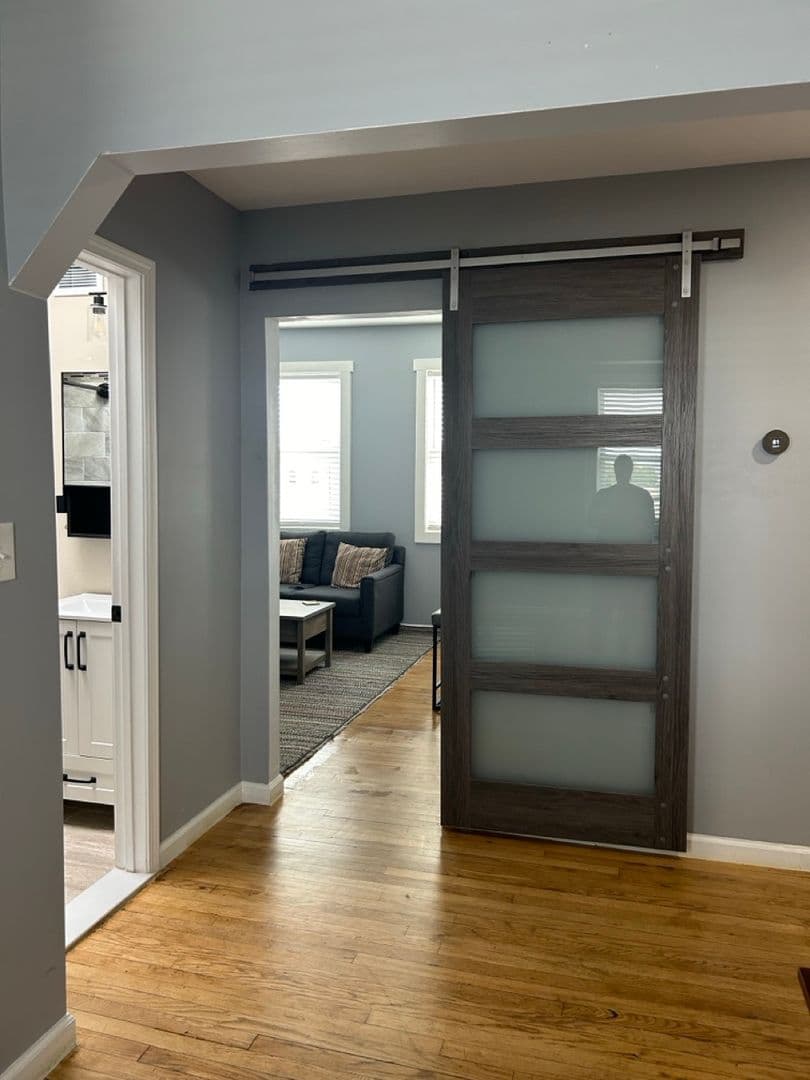 Baltimore Apartment: 1047 Desoto Rd.