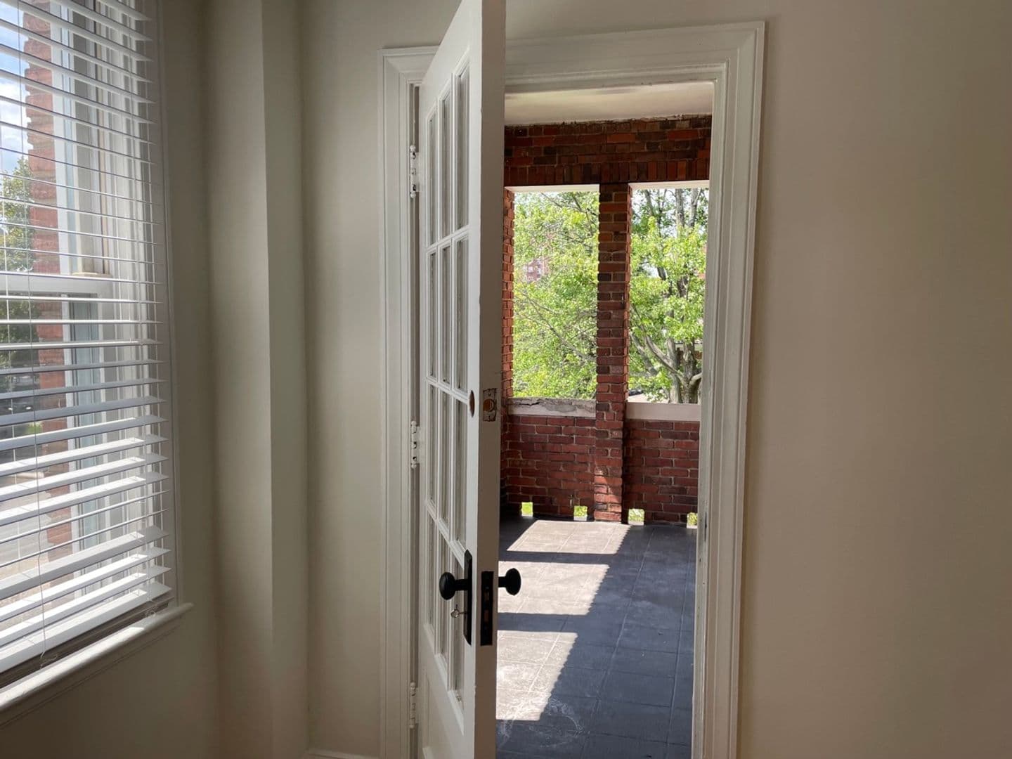 Baltimore Apartment: 3401 Guilford Terrace