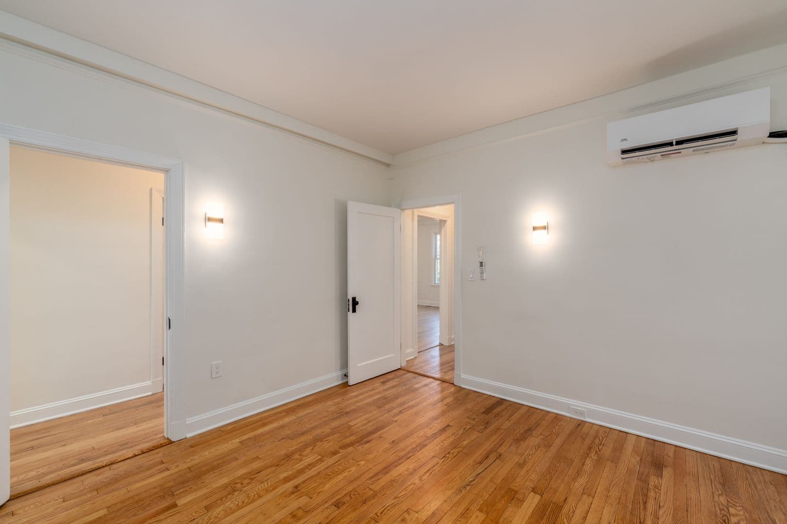 Baltimore Apartment: 3401 Guilford Terrace