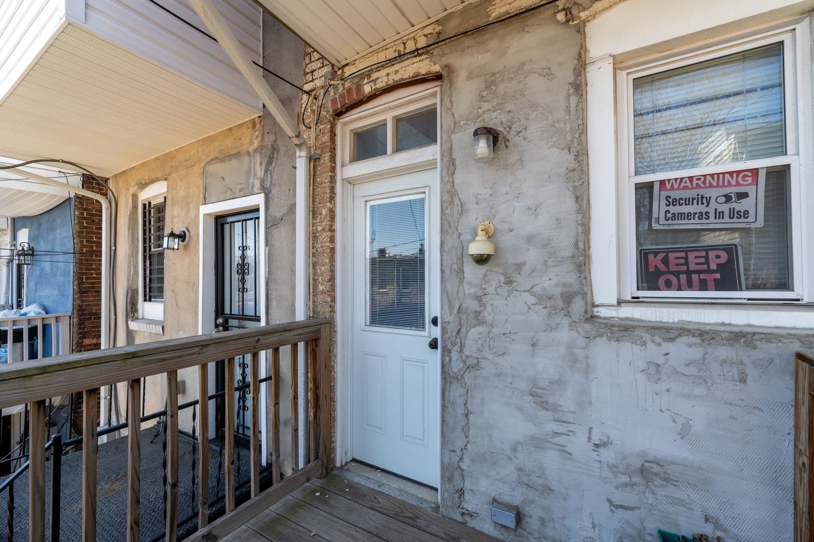 Baltimore House: 443 N. Milton Ave.