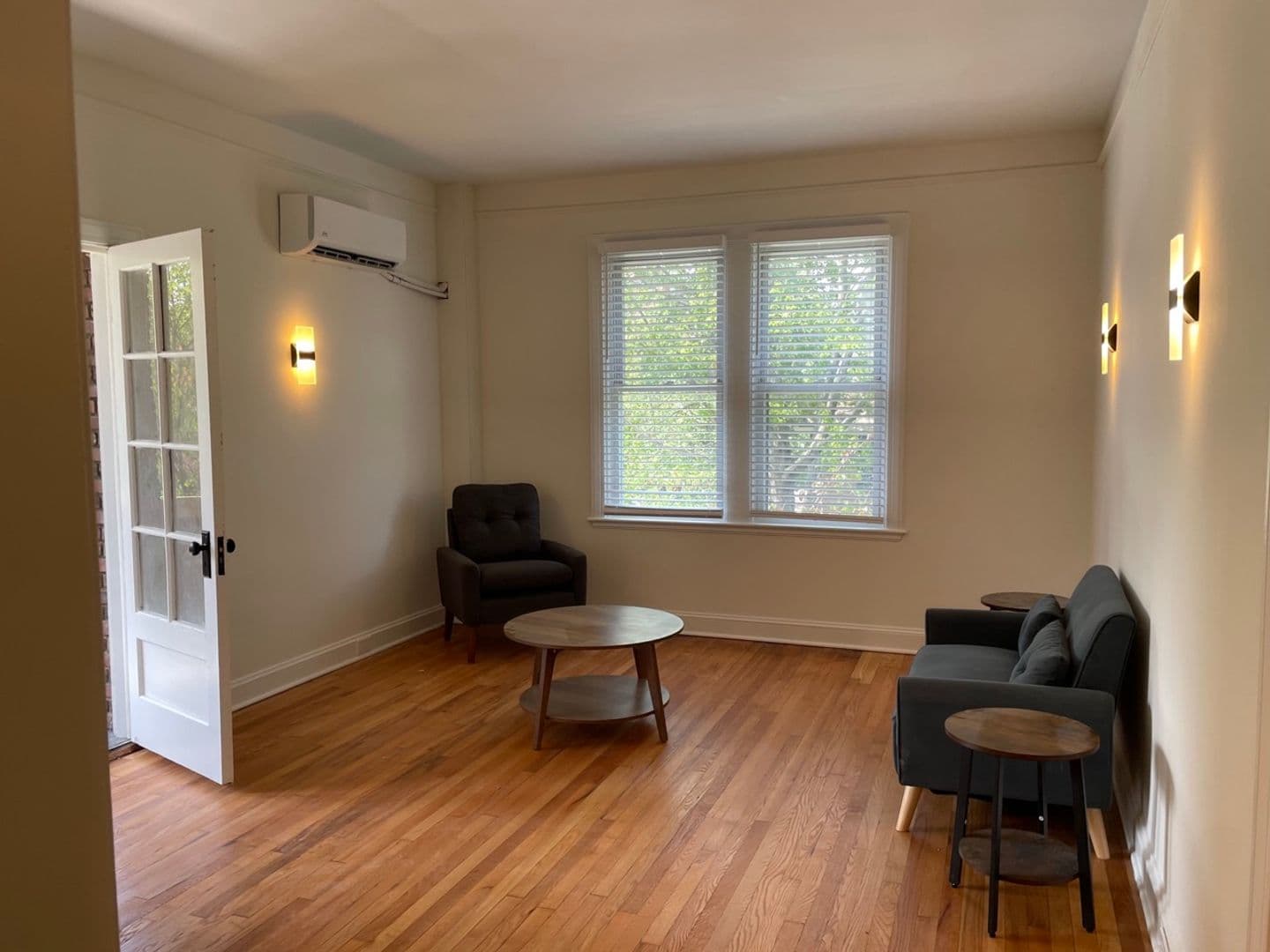Baltimore Apartment: 3401 Guilford Terrace