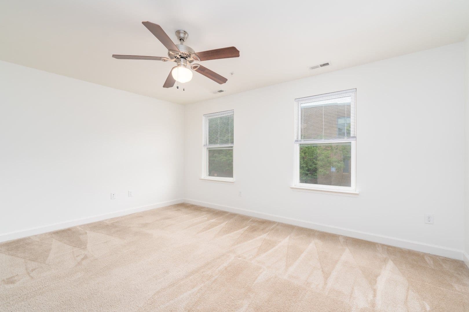 Baltimore House: 1628 Light St.