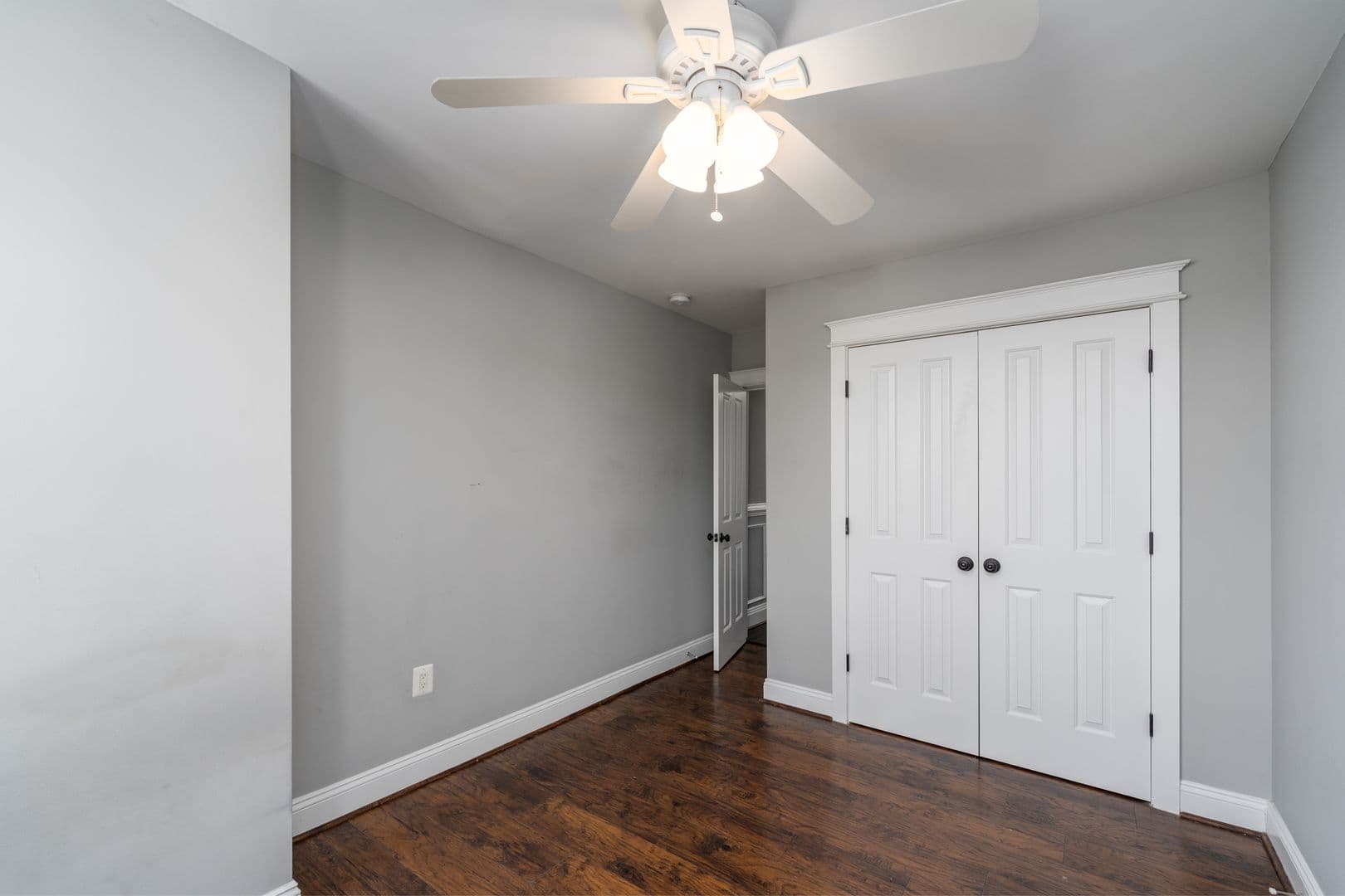 Baltimore House: 443 N. Milton Ave.