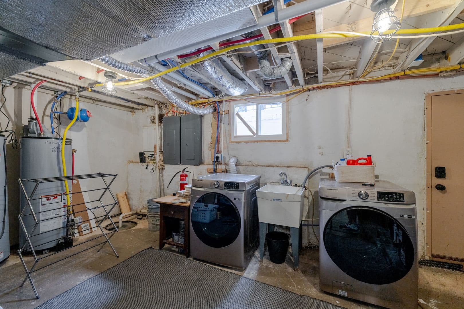 Baltimore Apartment: 1047 Desoto Rd.