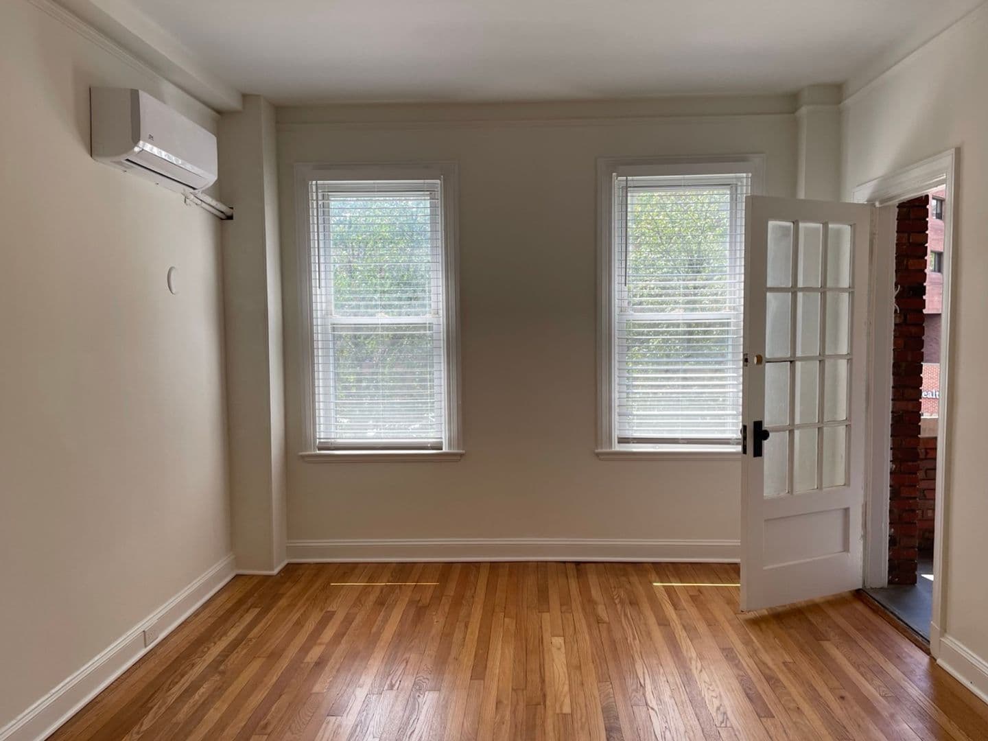 Baltimore Apartment: 3401 Guilford Terrace