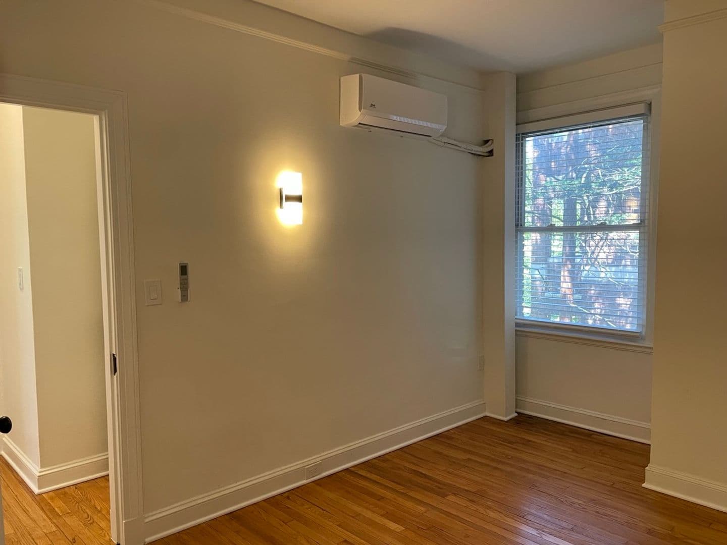 Baltimore Apartment: 3401 Guilford Terrace