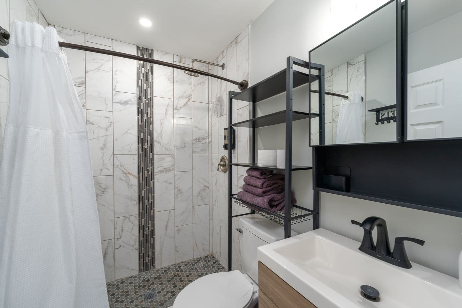 Baltimore Apartment: 1047 Desoto Rd.