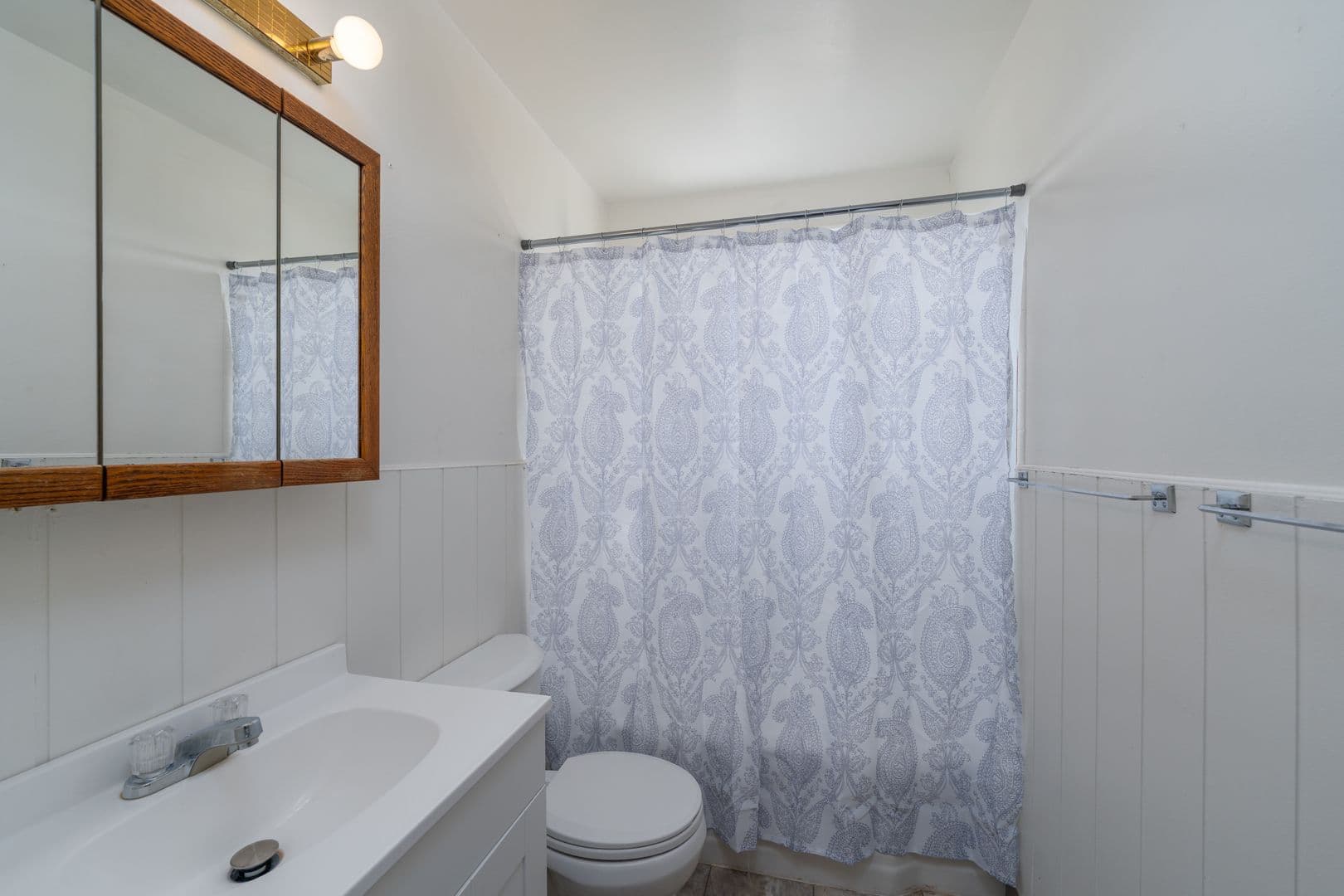 Dundalk House: 8119 Park Haven Rd.