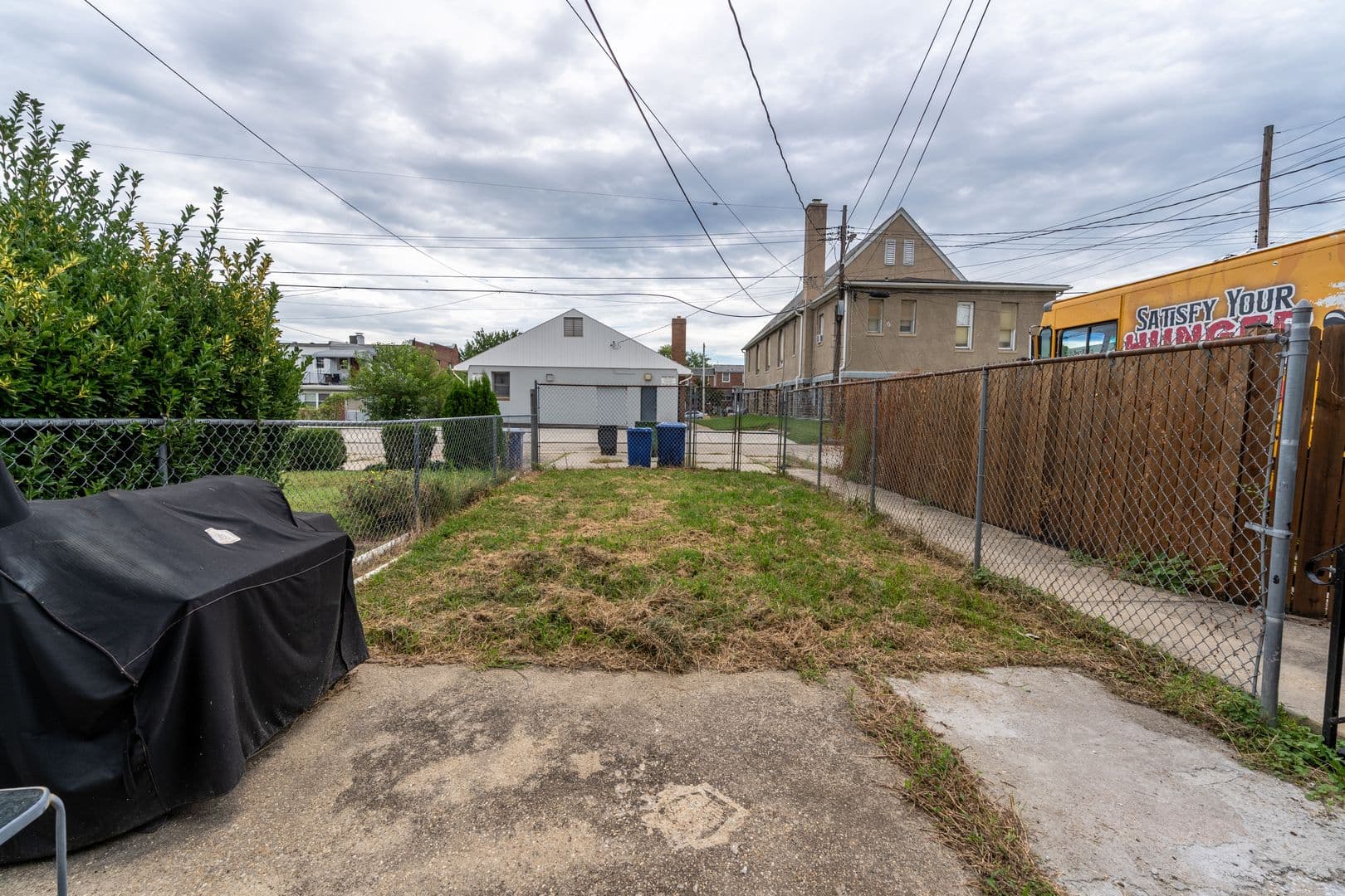 Baltimore Apartment: 1047 Desoto Rd.