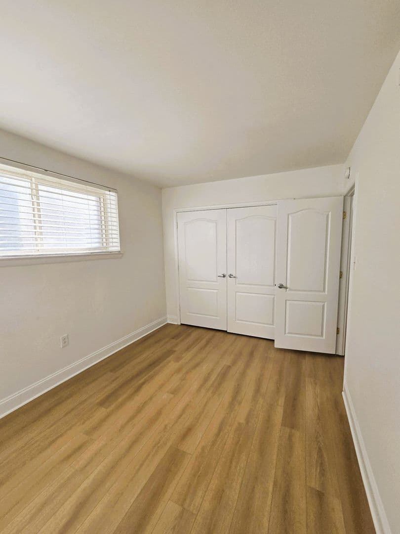Baltimore Apartment: 6103-6109 Bellona Ave.